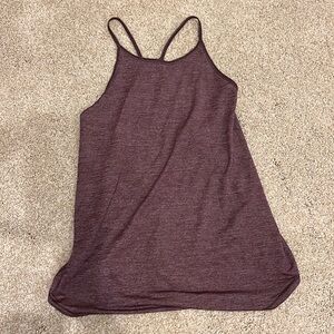 Lululemon size 4 tank with back cut out detail